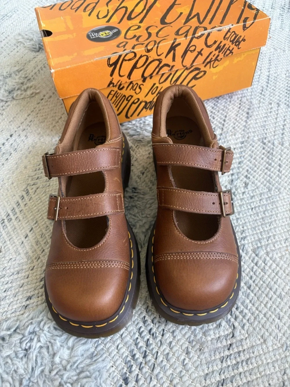 Dr. Martens - Picture 5 of 11